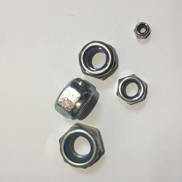 Черная оксидная отделка DIN985 нейлонная шестиугольная антискользящая самозаключающаяся орешка