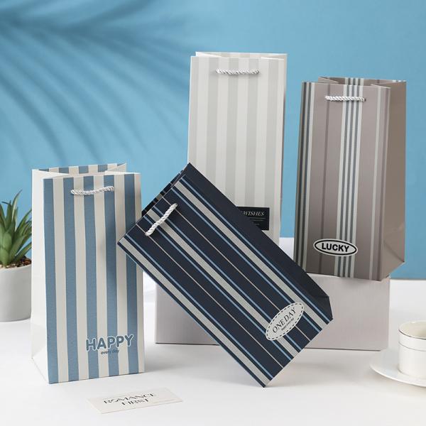 Bolsas de papel impresas personalizables para botellas de agua, bebidas y pequeños regalos