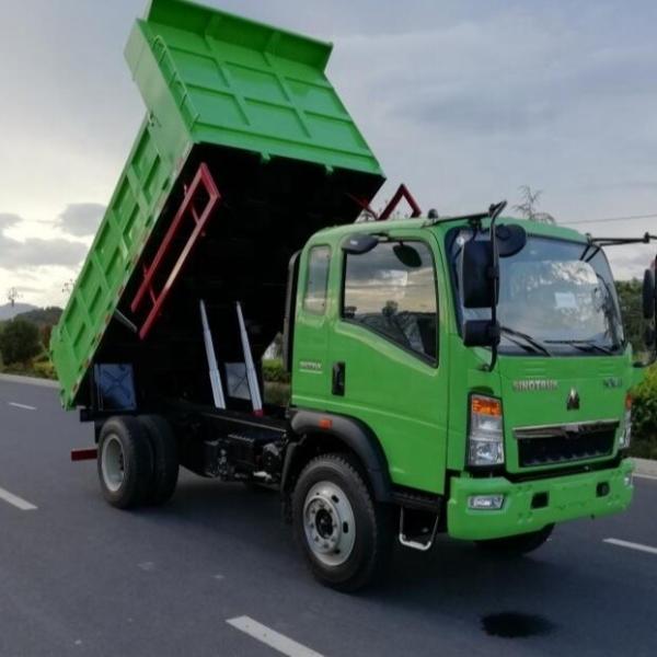 SINOTRUK 4x2 8 Tons Small Volume Sand Tipper Truck for Sale
