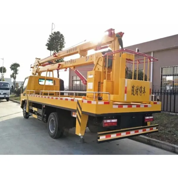JAC/Jmc/Foton/Dongfeng/HOWO Boom Lift 12m/14m/16m/18m/20m Aerial Platform Bucket Man Truck