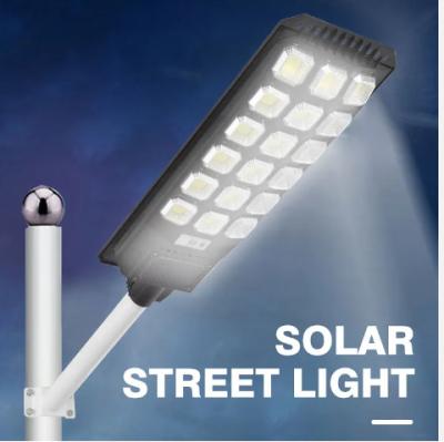 ABS plástico de alta potência luz solar de rua integrada exterior Ip67 All In One LED lâmpada de estrada com poste