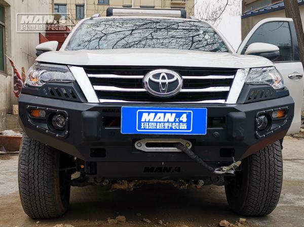 Front Offroad Toyota Bull Bar Powder Coating For Fortuner 2016