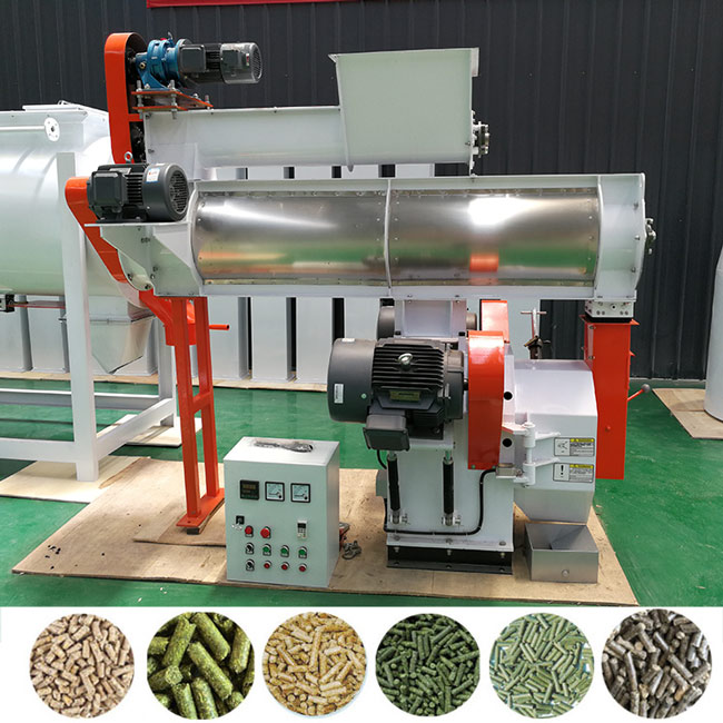 Машина лепешки питания выхода 1-2.5TPH для винта 12-120rpm птицефермы 2mm 4mm