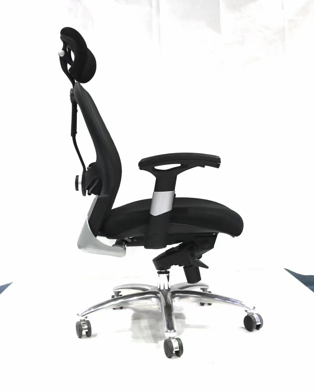 Ergonomic Office Chair with Adjustable Head Support and PU Nylon Castors - 5 Years Warranty