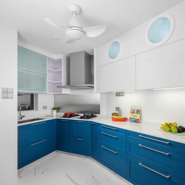Wholesale Custom Design Small Cabinets Modern White And Blue Lacquer Kitchen Cabinet Set