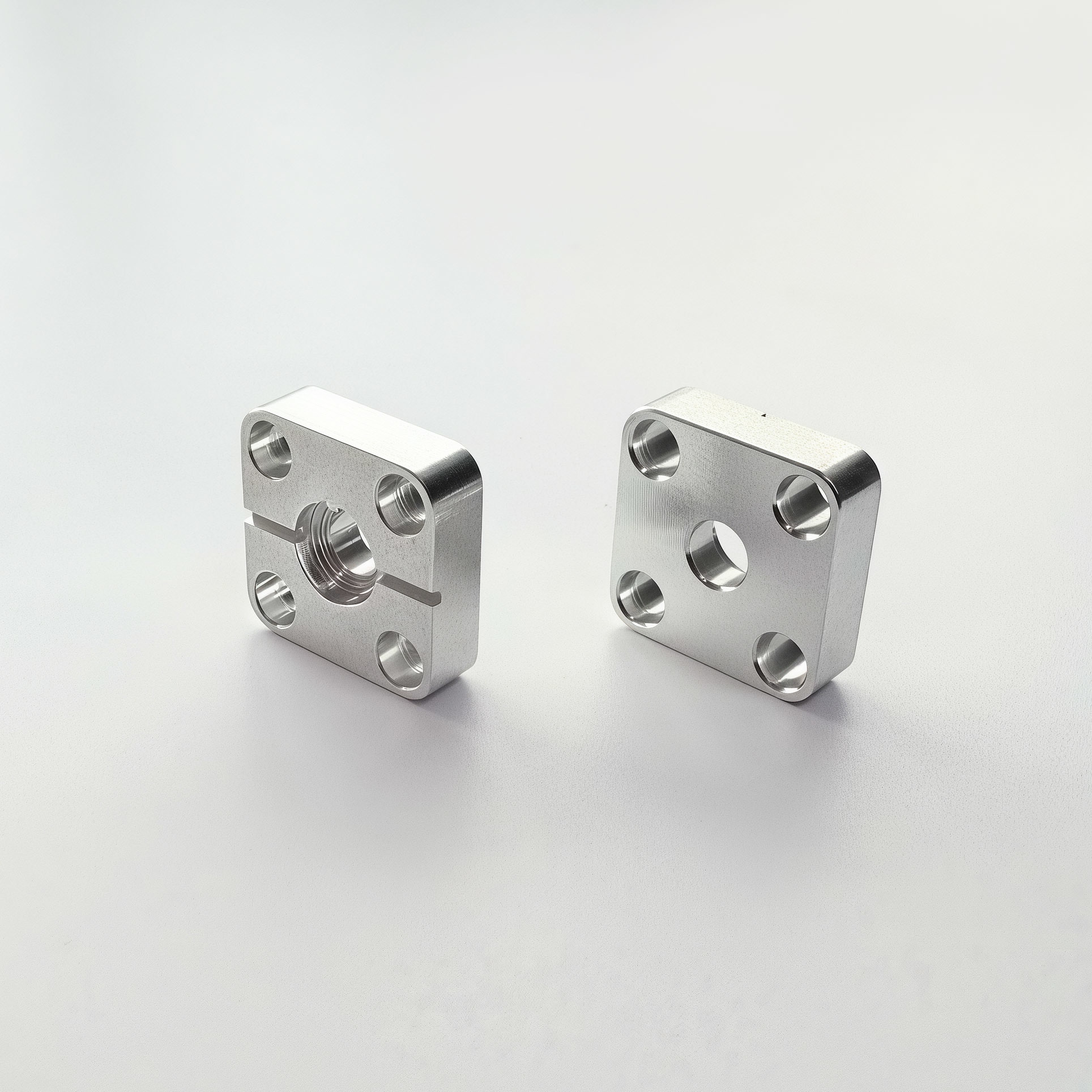 Aluminum Lead Screw Split Clamping Block Square Hub CNC Machined 3D Printer Lead Screw Mount Split Clamp Nut Housing