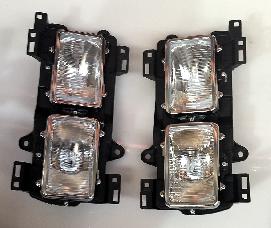 MC932208 / MC932207 Lámpara de cabeza LH/RH Compatible con los modelos de camiones
