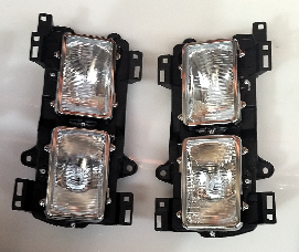 MC932208 / MC932207 HEADLAMP ASSEMBLY LH/RH COMPATIBLE WITH TRUCK MODELS