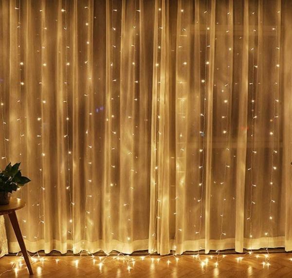 3500K Warm White LED Curtain Light for Bedroom Decorations 3x2.4m 240d USB Power Modes
