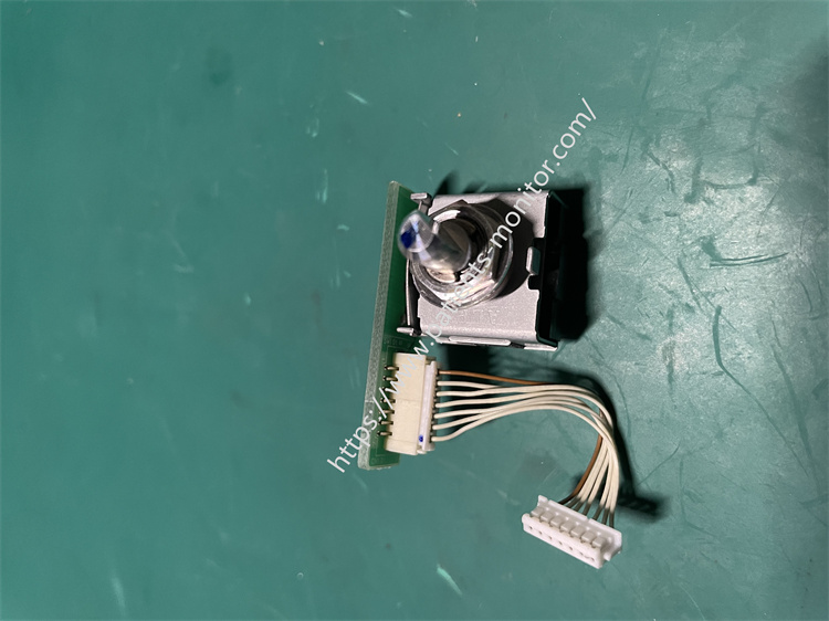 Нихон Кохден TEC-5602 Дефибриллятор Энкодер Ротационный UR-0505 6190-901633 S1
