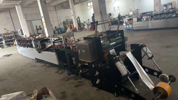 250 Bags/ Min High Speed Center Sealing Machine For Composited Plastic Film