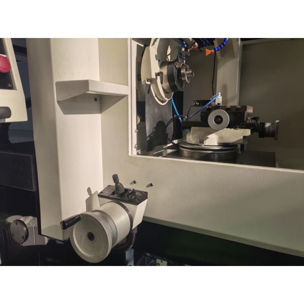 BT150N 3Axis PCD Tool Grinding Machine CNC Grinder with Grinding Wheel Oscillation Workpiece Rotation and Feed Axis for Tool Grinding