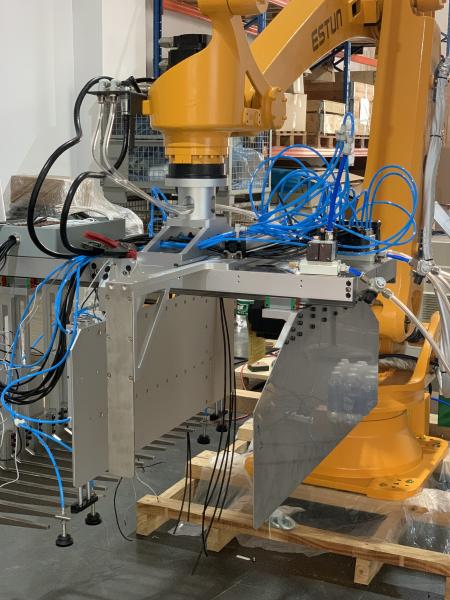 ロボットパレタイザー用グリッパー  ハンドリング  非標準カスタマイズ