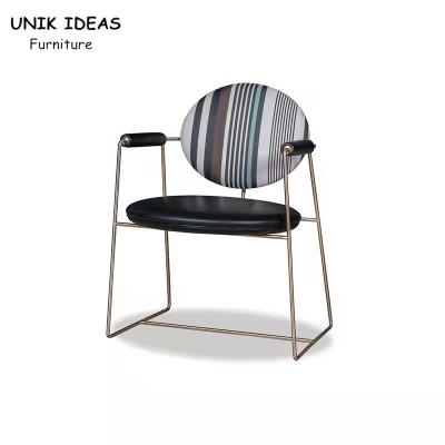 Quadro de aço inoxidável do metal que janta cadeiras com braços 66x57x83cm minimalistas