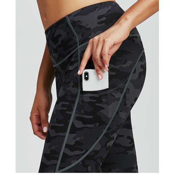 Las señoras del ODM del OEM camuflan las polainas que alto Waisted cosechó las polainas