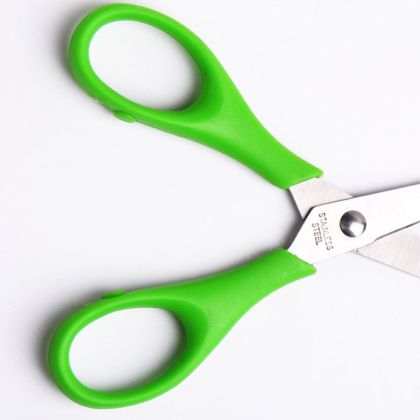 Hot selling wholesale reliable quality safety mini scissor for kids