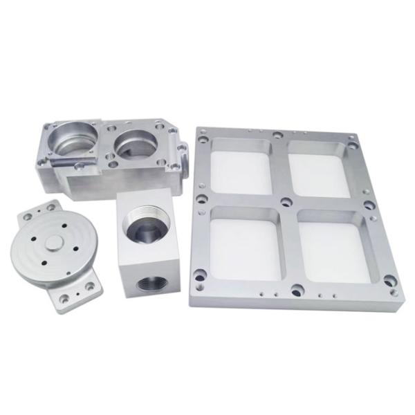 Services d'usinage CNC de haute précision pour pièces en cuivre en laiton d'aluminium