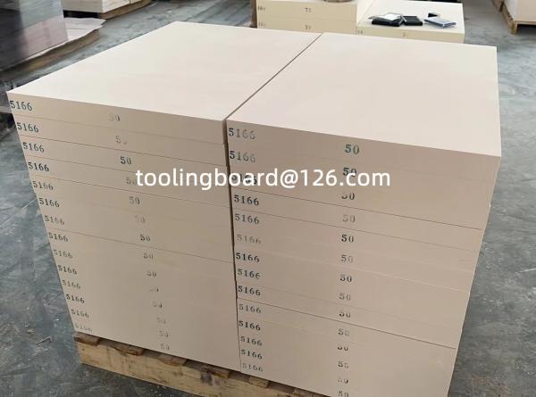What is the feature of ZEEK'S polyurethane(PU) tooling board?Low CTE,stable dimension