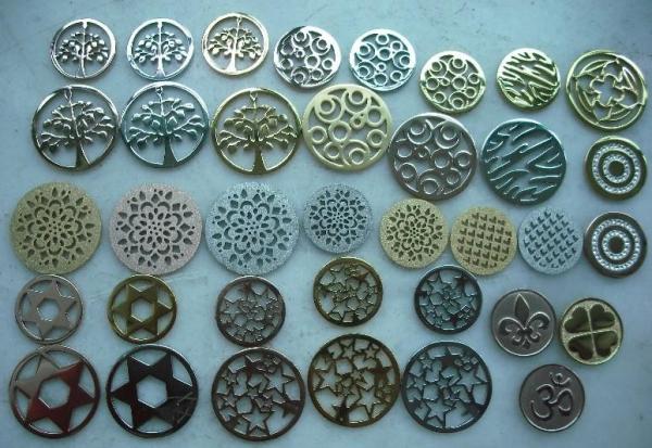 Brand OEM Top Quality 30MM,40MM Round Shape No Glass Lockets With Metal Plates