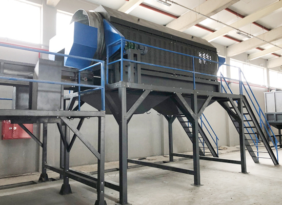 Машина для переработки пластмассовых стиральных изделий формы L U 5000 кг/ч ПЭТ-бутылка