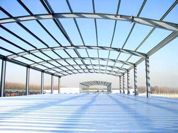 O comprimento 20m de Q235B Q345B 300m pré-fabricou a construção de aço