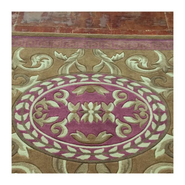 Medium Pile Handmade Tufting White Color Carpet and Rug Custom Design for Modern Style