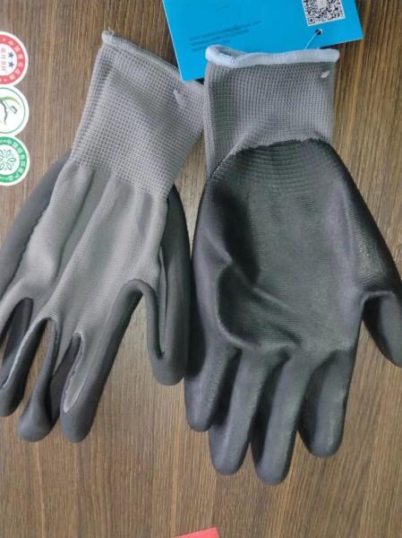 Nitrile  coated work gloves  13 gauge polyester liner Nitrile  foam  coated  for construction