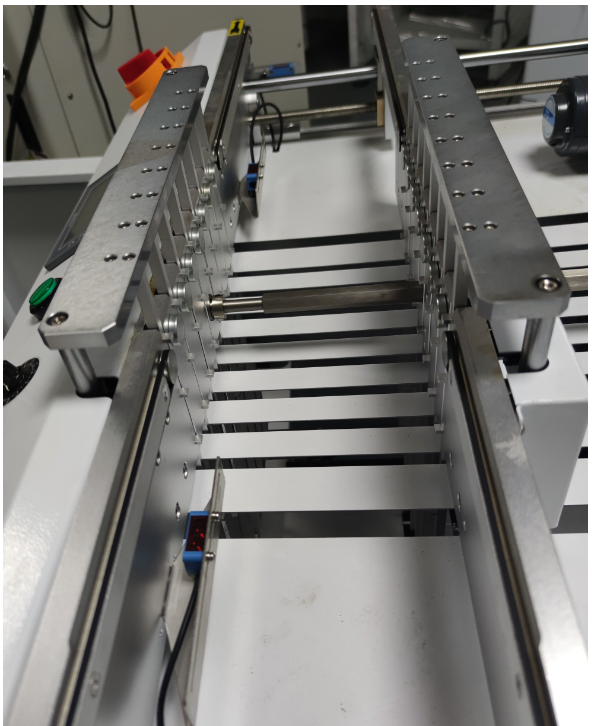 Stainless Steel Guide Rail PCB Reject Conveyor Adjustable Speed For SMT Production Line