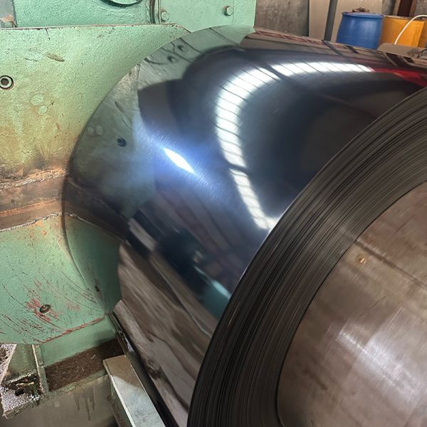 Color Coated Pre Painted Galvanised Iron Sheet Ppgi Roofing Sheet Roll 0.5 Mm