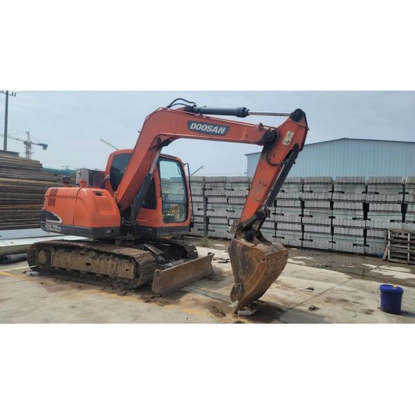 Excavadora DX75 usada, de segunda mano sin pintar Excavadora Doosan