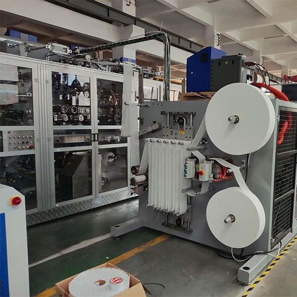 High Speed Baby Diaper Manufacturing Machine PLC Control Customizable