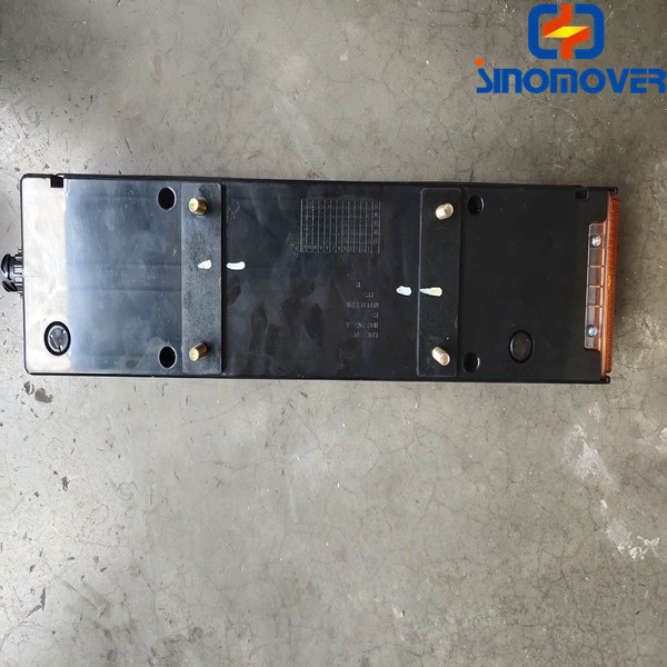 SINOTRUK HOWO A7 Sino Truck Spare Parts Rear Taillight Assembly WG9925810002