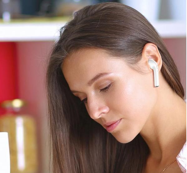 Stereo Sound  Wireless Noise Cancelling Earbuds Built In Battery 550mah