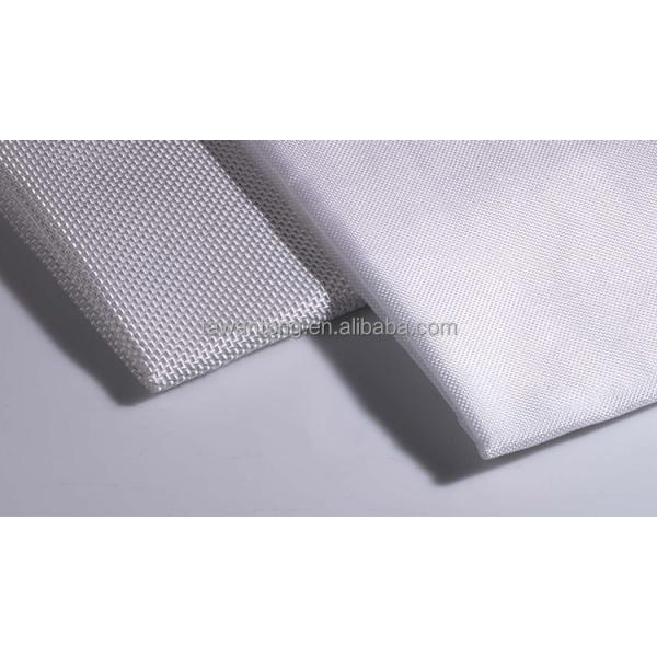 Сертифицированный CE/ISO высокопрочный полифиламентный геотекстиль белого/черного цвета