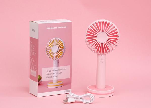 Magnet Base Mini Rechargeable Fan , Battery Operated Desk Fan Low Power Consumption