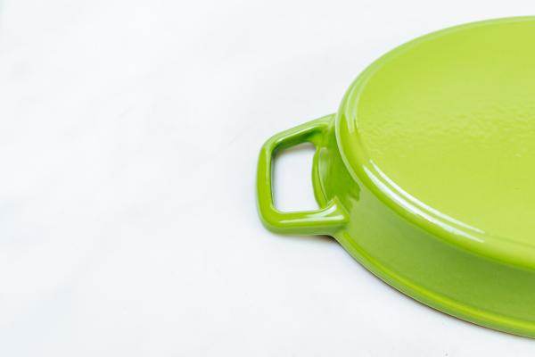 Levantamento fácil de cozimento oval do prato do ferro fundido do OEM para partes superiores do fogão da indução