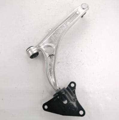 La suspension avant de la Honda CRZ est fixée à 51360-SZT-H04