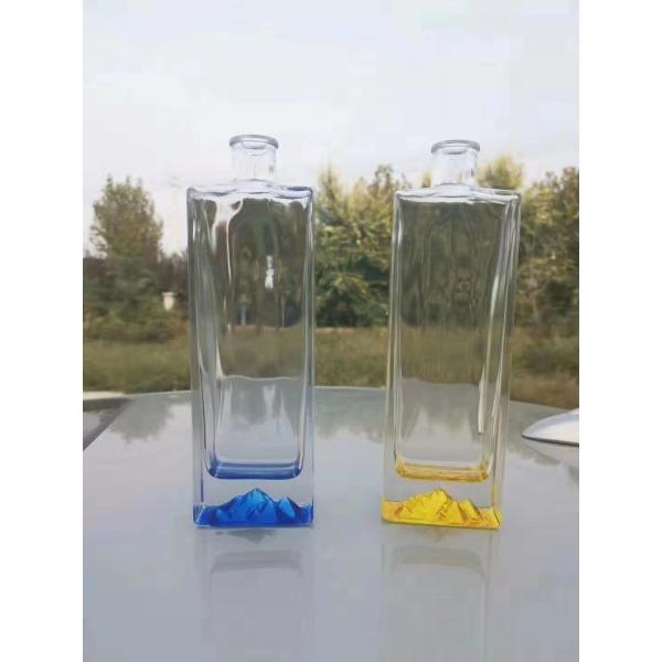 Collar Material Super Flint Material 700ml Empty Clear Alcohol Rum Whisky Spirit Vodka Glass Bottle for Liquor