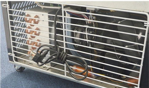 Convenience Store Glass Door 2000L Beverage Display Refrigerator Freezer