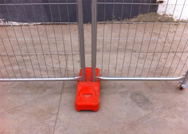 Yellow PVC Coated Hot Dipped Galvanized Temporary Fencing Panels  2100mm x 2400mm OD 32 x 2.00mm pipes thick AS4687-2007