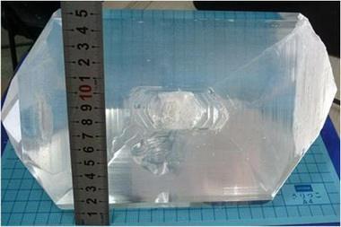 LBO Nonlinear Optical Crystals Wide Acceptance Angle Small Walk - Off Angle