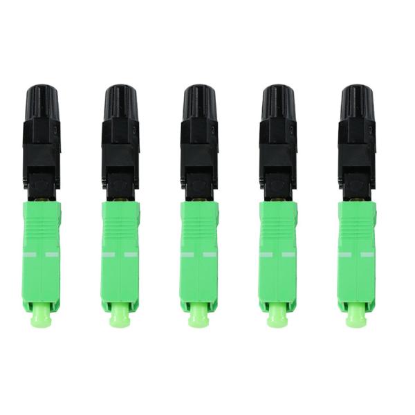 SC APC câble simple à fibre optique monomode - câble à faible perte pour les cabinets de télécommunications, les applications ODF