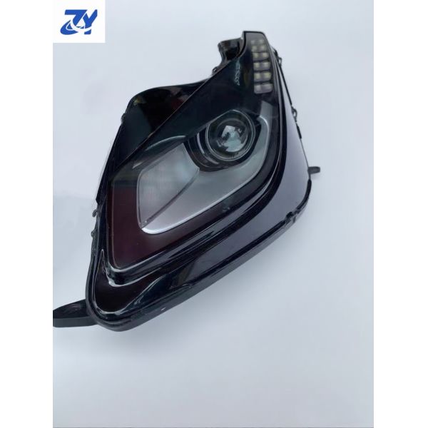 FerrariF488 Original Equipment Manufacturer 318963 318965 Genuine Light-emitting Diode Left and Right Double Xenon Headlight RHD