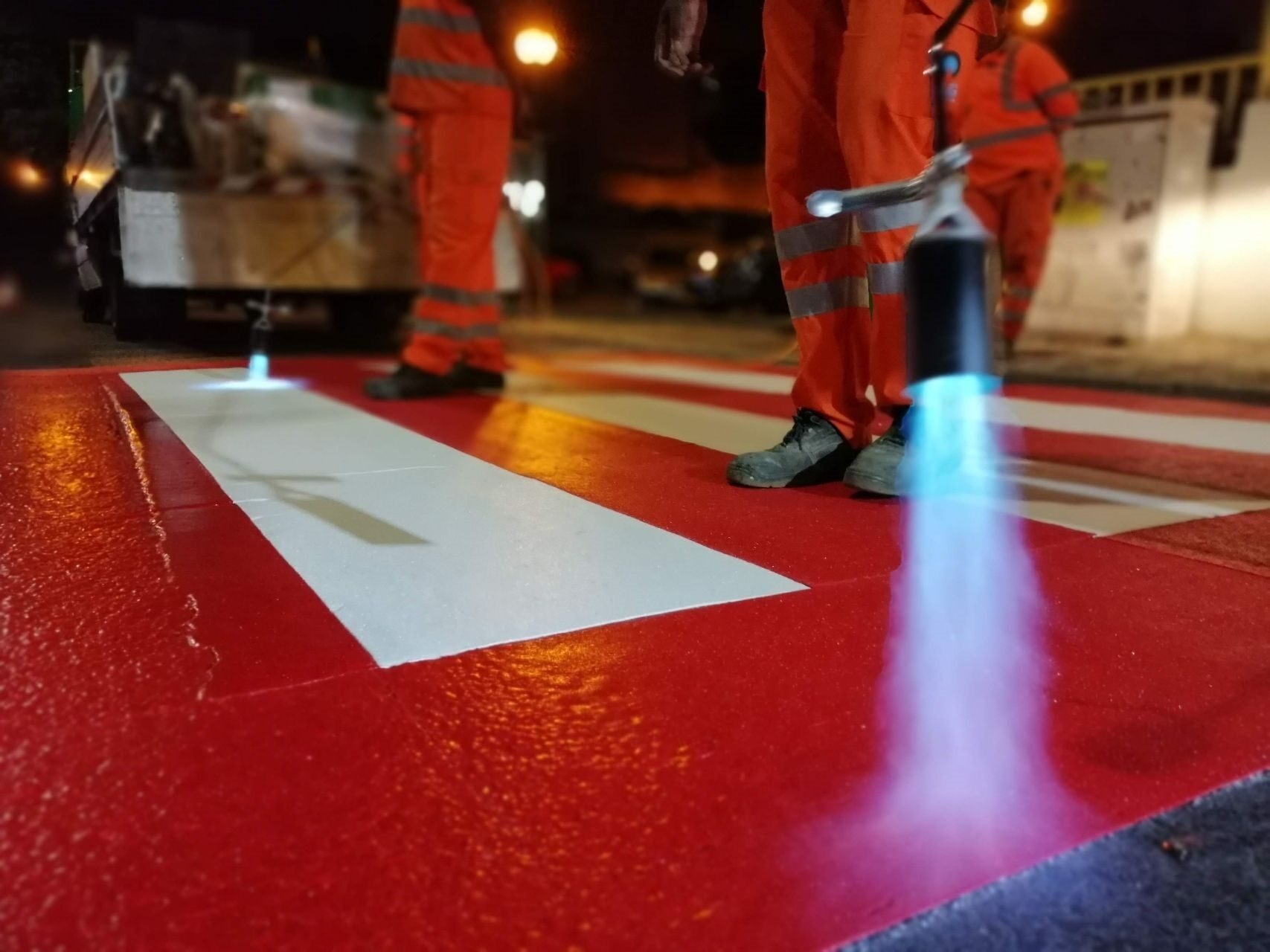 Fast Drying Crack Resistant Anti Slip Preformed Thermoplastic Road Markings and Hot Melt Traffic Line Paint