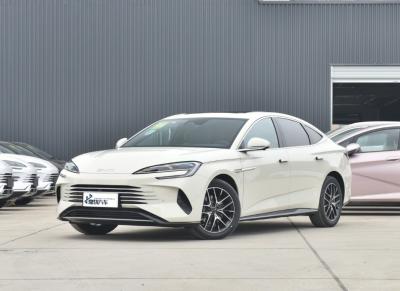 4 portas 5 lugares 3 caixa Sedan BYD EV Car Seal DM-i 1.5L 197Ps 121Km 135Nm 145Kw Hybrid EV Car