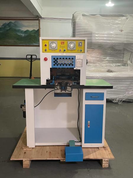 Thermoplastic Toe Puff Shoe Making Machine Industrial Shoes Manufacturing Machine