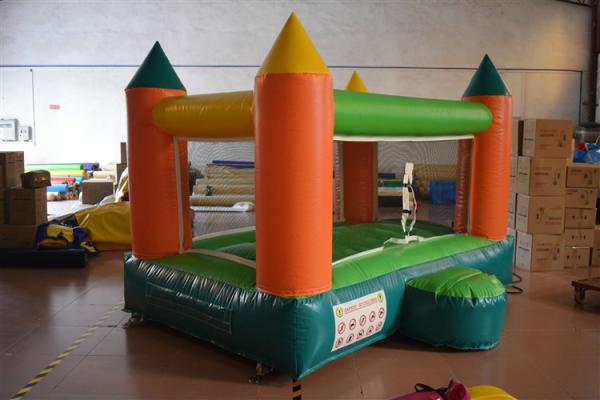 Mini pula-pula inflável castelo para crianças do jardim de infância de 3 a 5 anos de capacidade