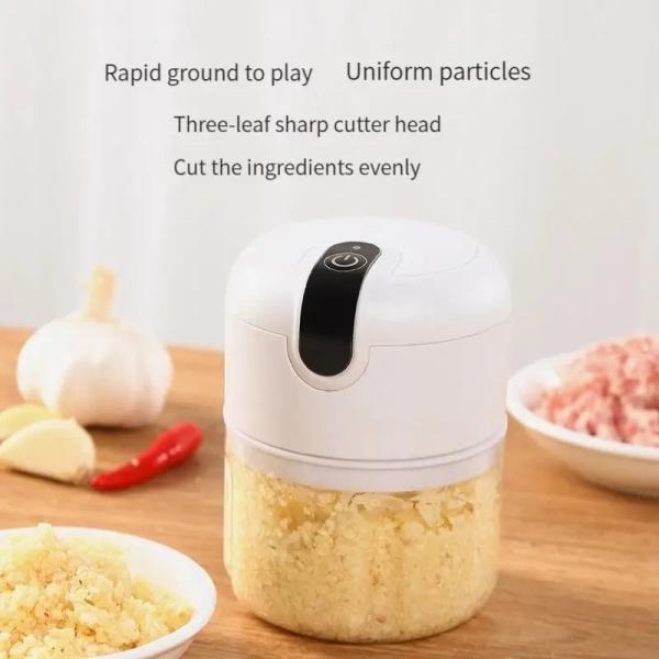 Mini USB Charging Electric Garlic Chopper Sustainable and Durable Kitchen Food Chopper