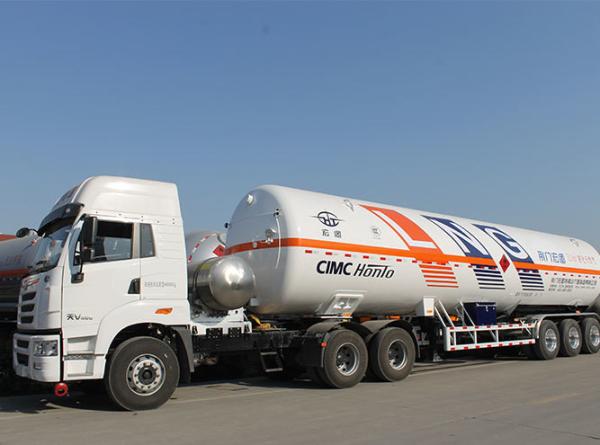 50m3 Gas Tanker Trailer LPG Tanker Semi Trailer With -20/50C Design Temperature