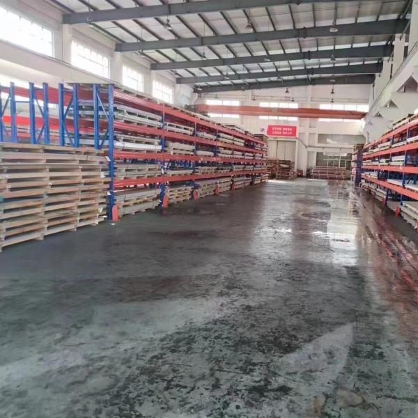 АСТМ A240 класс 317L Плита и лист из нержавеющей стали, горячо прокатаные NO.1 Поверхность 3,0 - 16,0 мм толщина